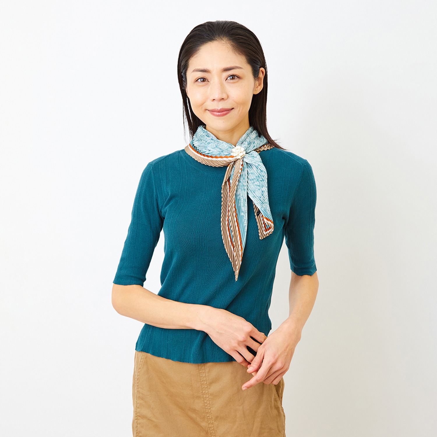 ドンナルマ クリップ付 しわになりにくい ワンタッチスカーフ ＜約６３×９０ｃｍ＞