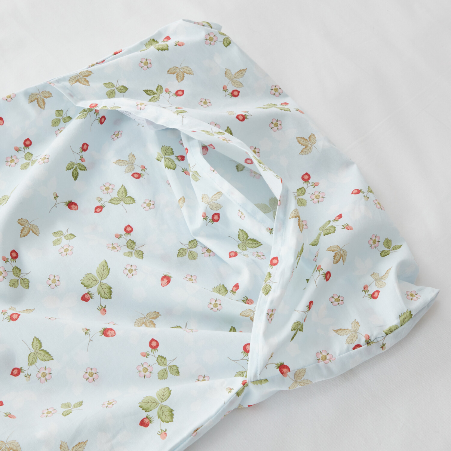 ＜シングル＞ウェッジウッド ワイルドストロベリー コットン 掛けふとんカバー＆ピローケース 