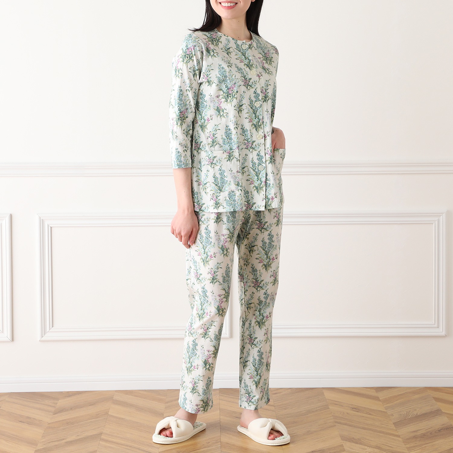 ローラアシュレイ 八分袖コットン１００％ パジャマ