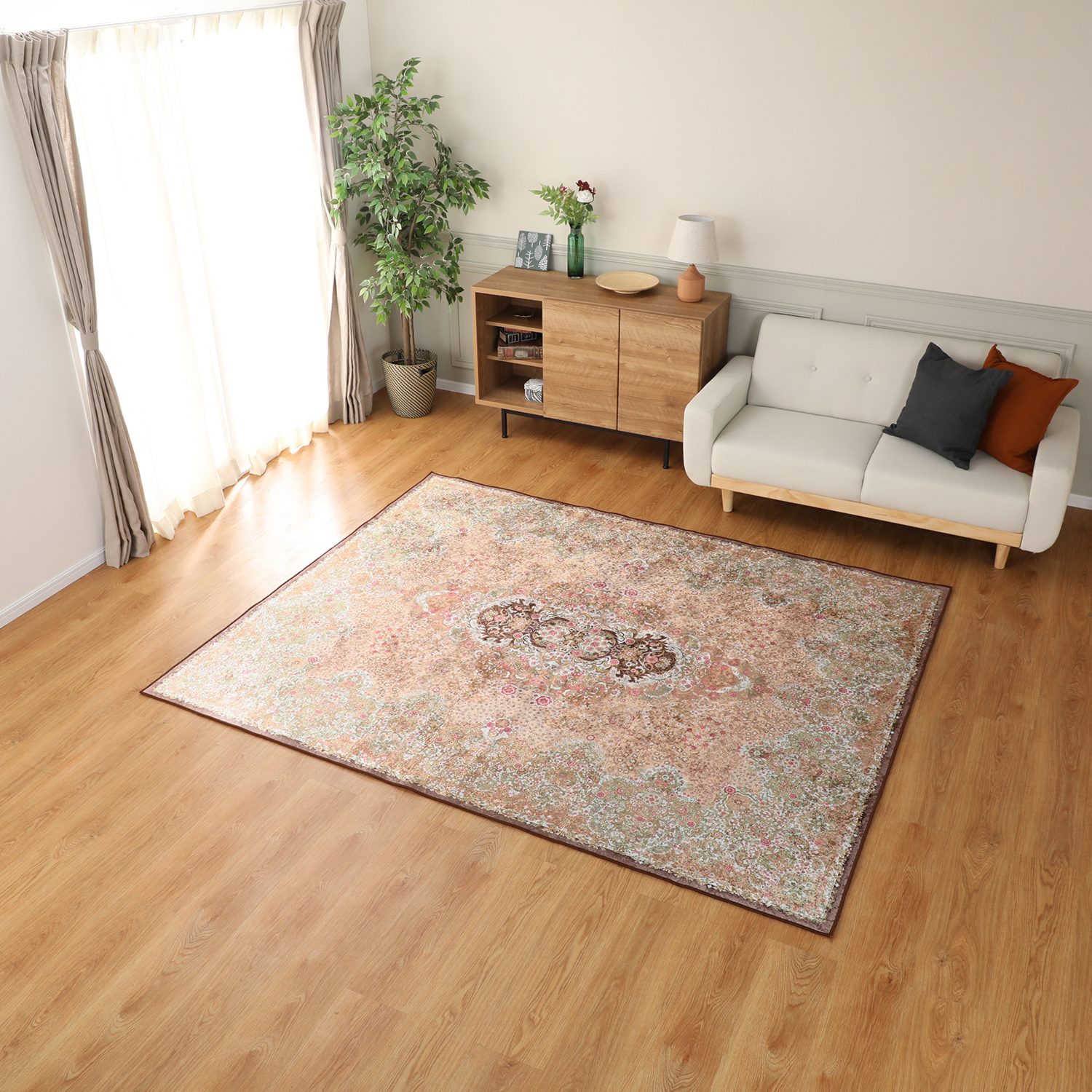 ＜１９０×２４０ｃｍ＞ お手入れ簡単 洗える！さわやか シルクタッチカーペット “シャトレーン”