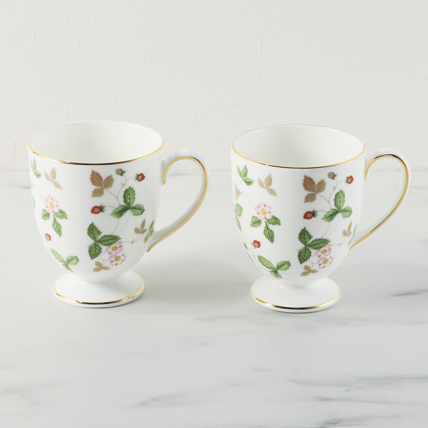 ウェッジウッド ワイルドストロベリー マグ　ペア