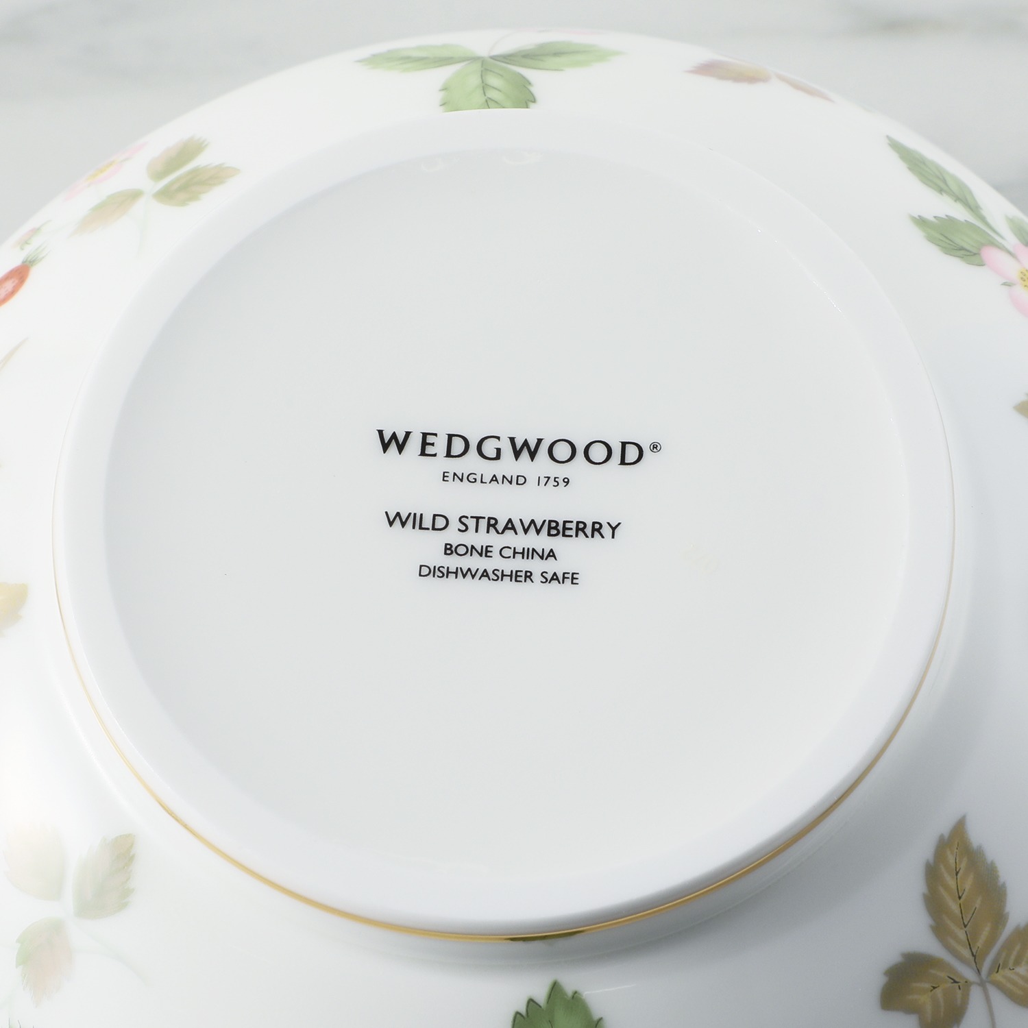 ＜Ｓ＞ウェッジウッド ワイルドストロベリー ティーポット