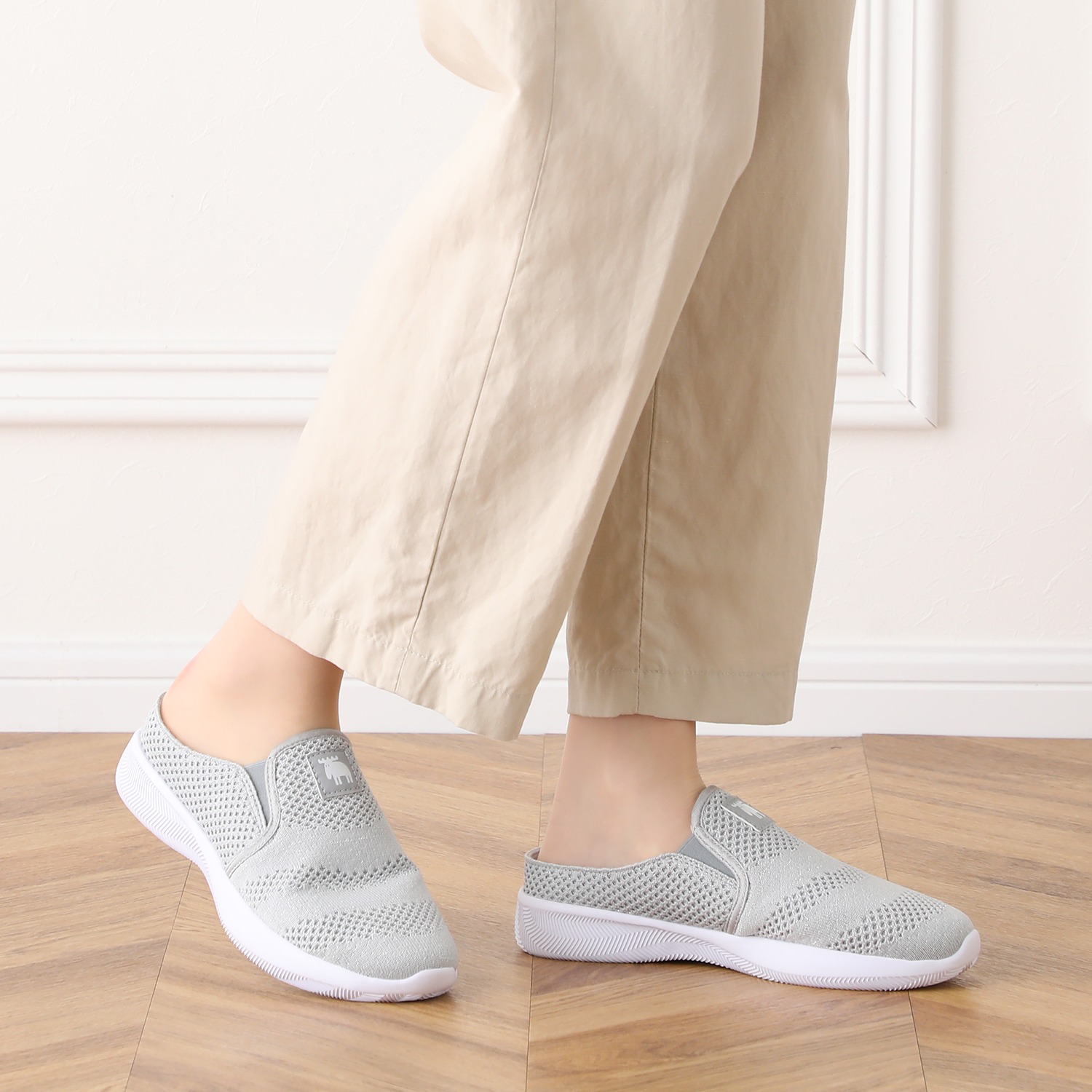 モズ 超軽量 ふかふかスリッポン