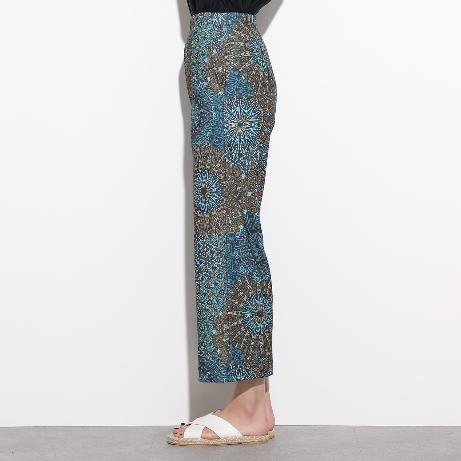 ピーツー 強撚スムース 転写プリント ワイドパンツ