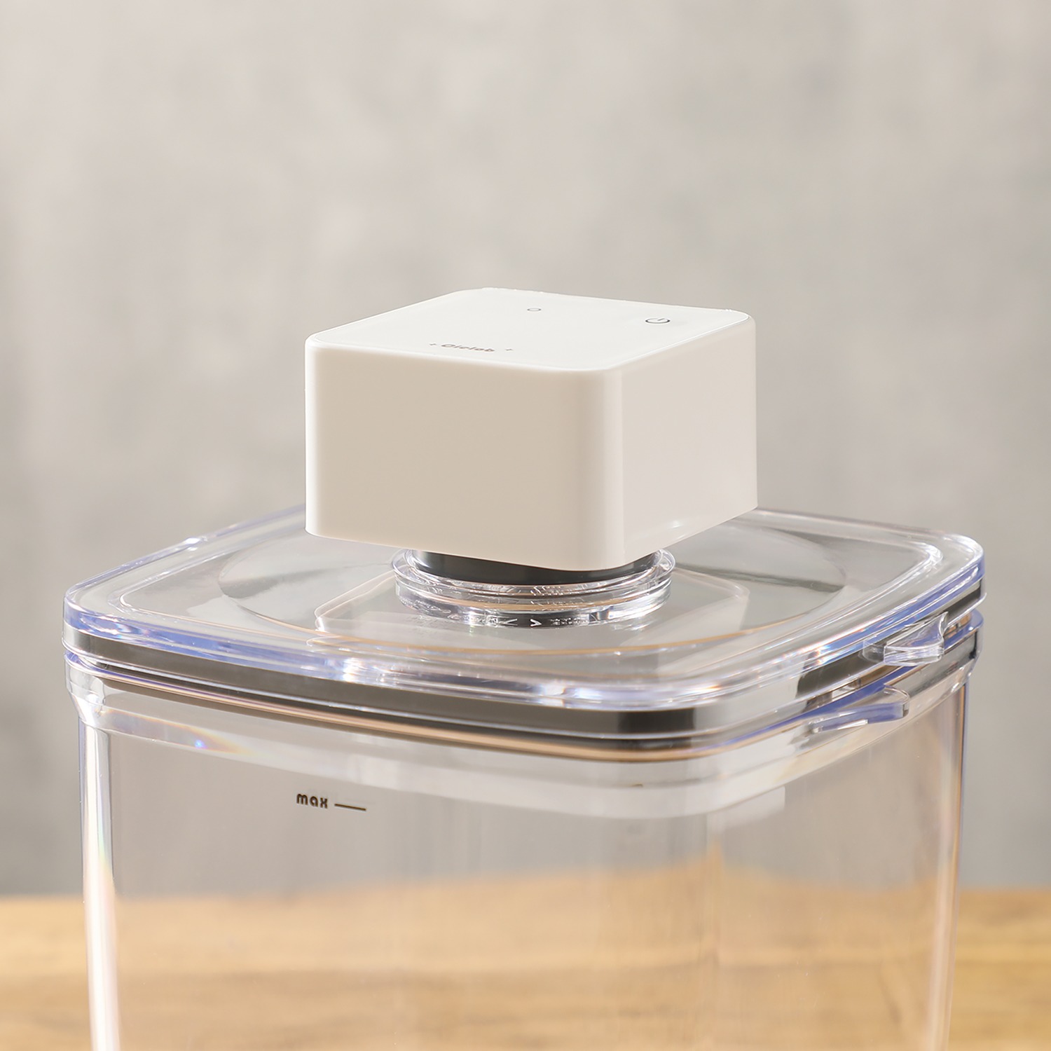 セーロブ ワンタッチで自動で真空！ 真空キャニスター＋ 電動バキュームポンプ ４点セット