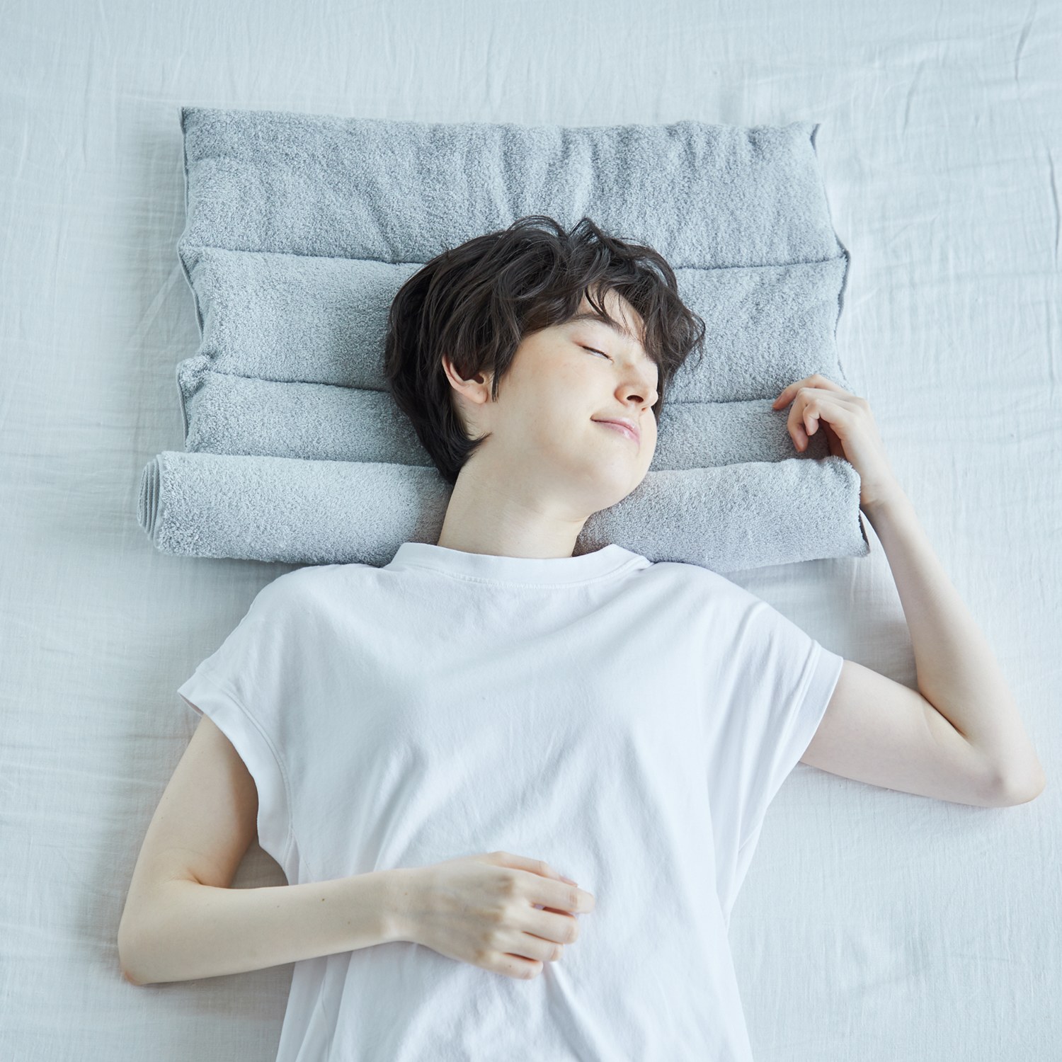 ネルチャー くるくる巻いて 寝姿勢にフィット 今治 睡眠用タオル２