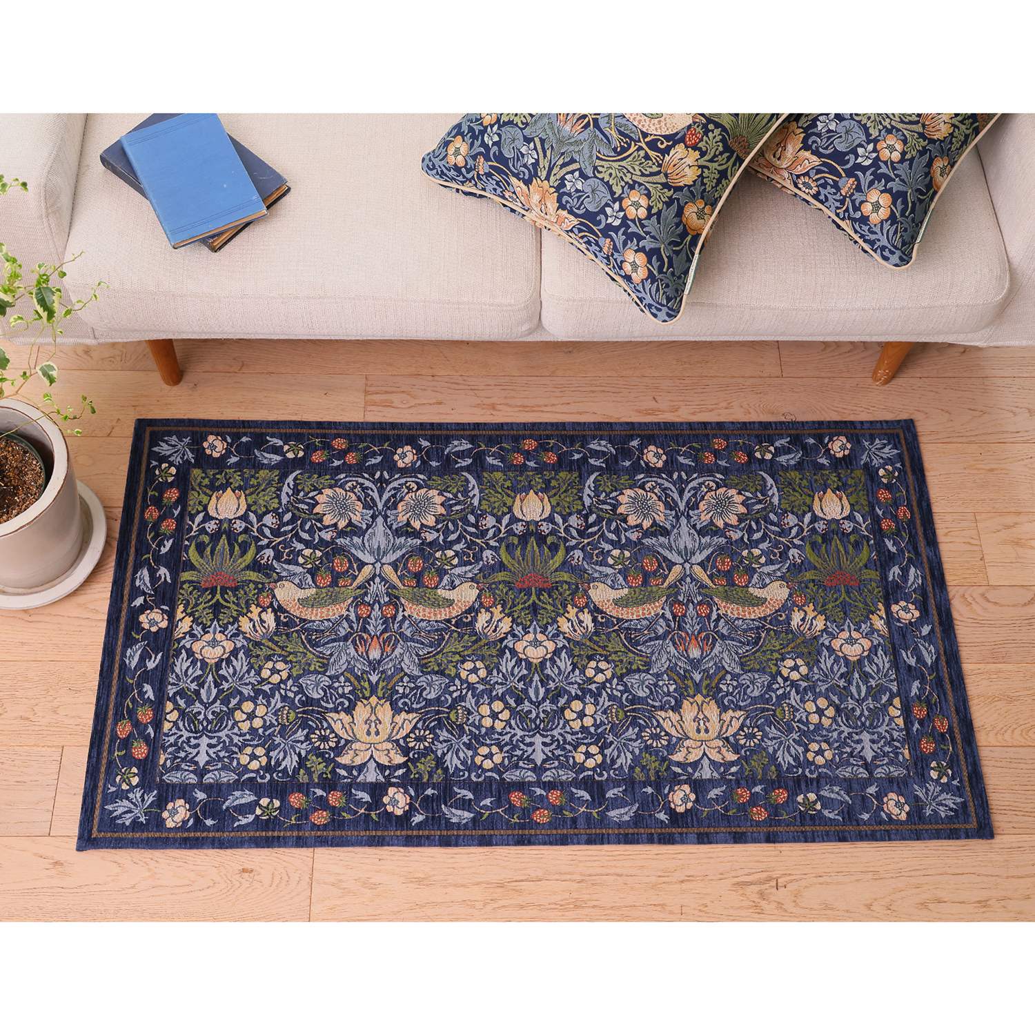 ＜６７×１２０ｃｍ＞モリスデザインスタジオ “いちご泥棒” ベルギー製 ゴブラン織マット 