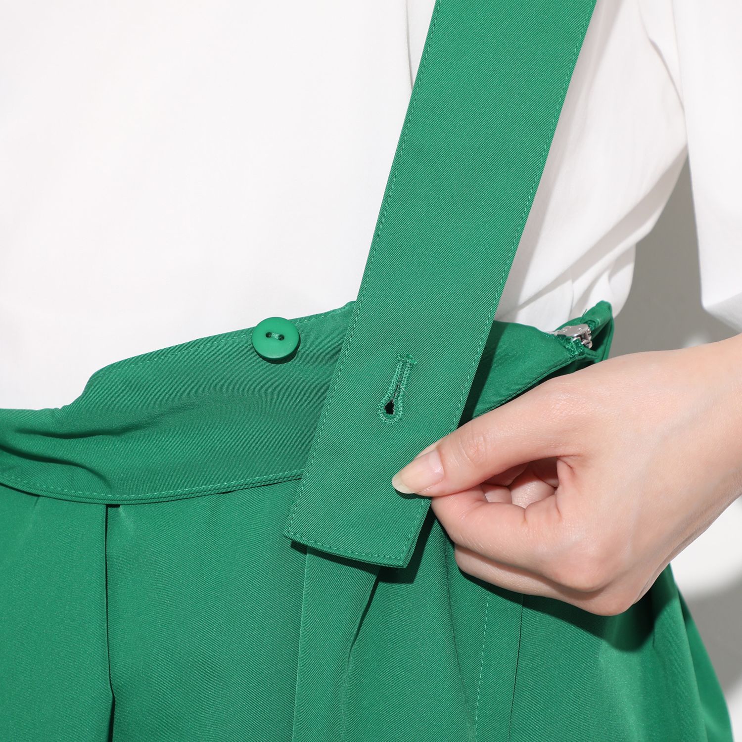 イロプライム サスペンダー付 ツイルスカート