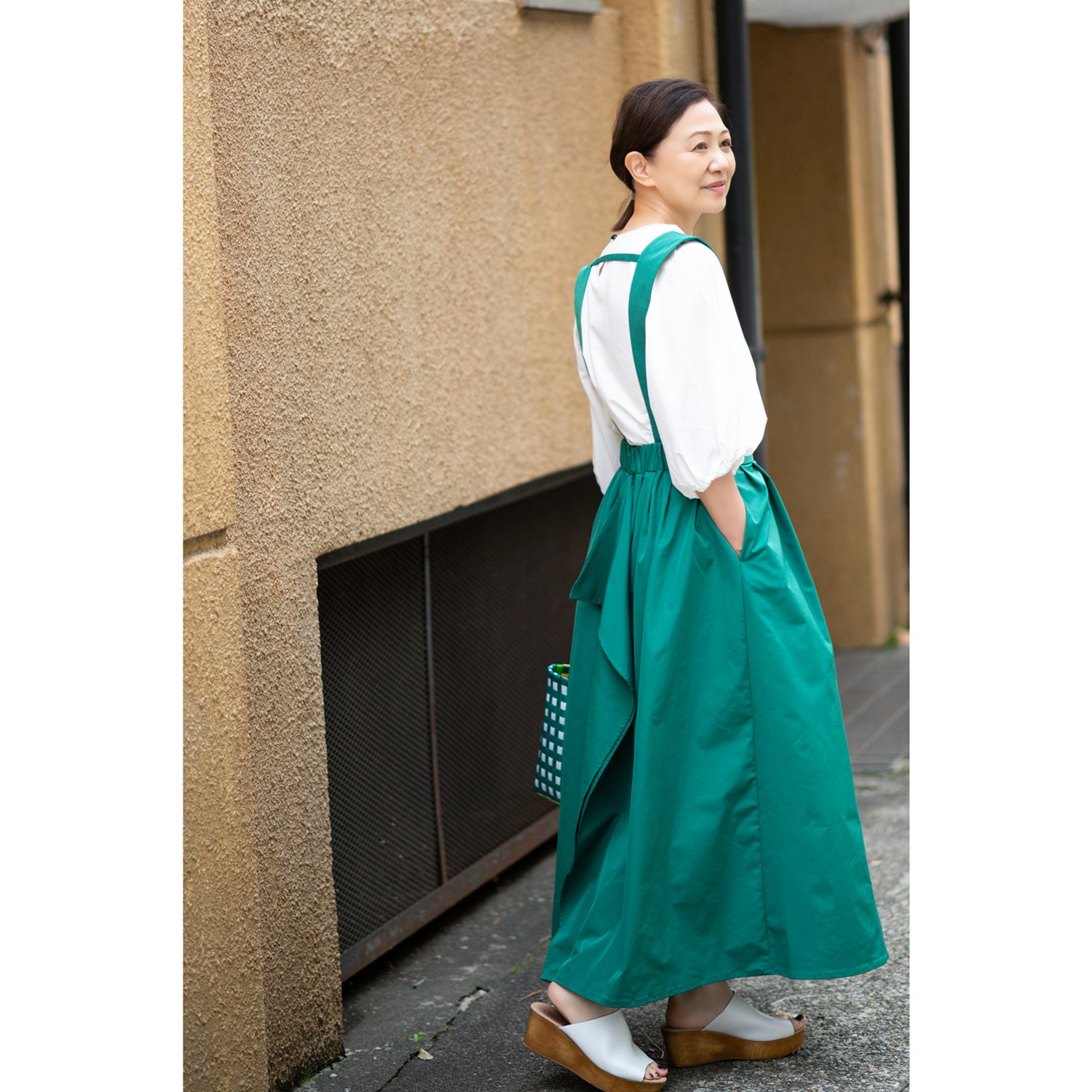 イロプライム サスペンダー付 ツイルスカート