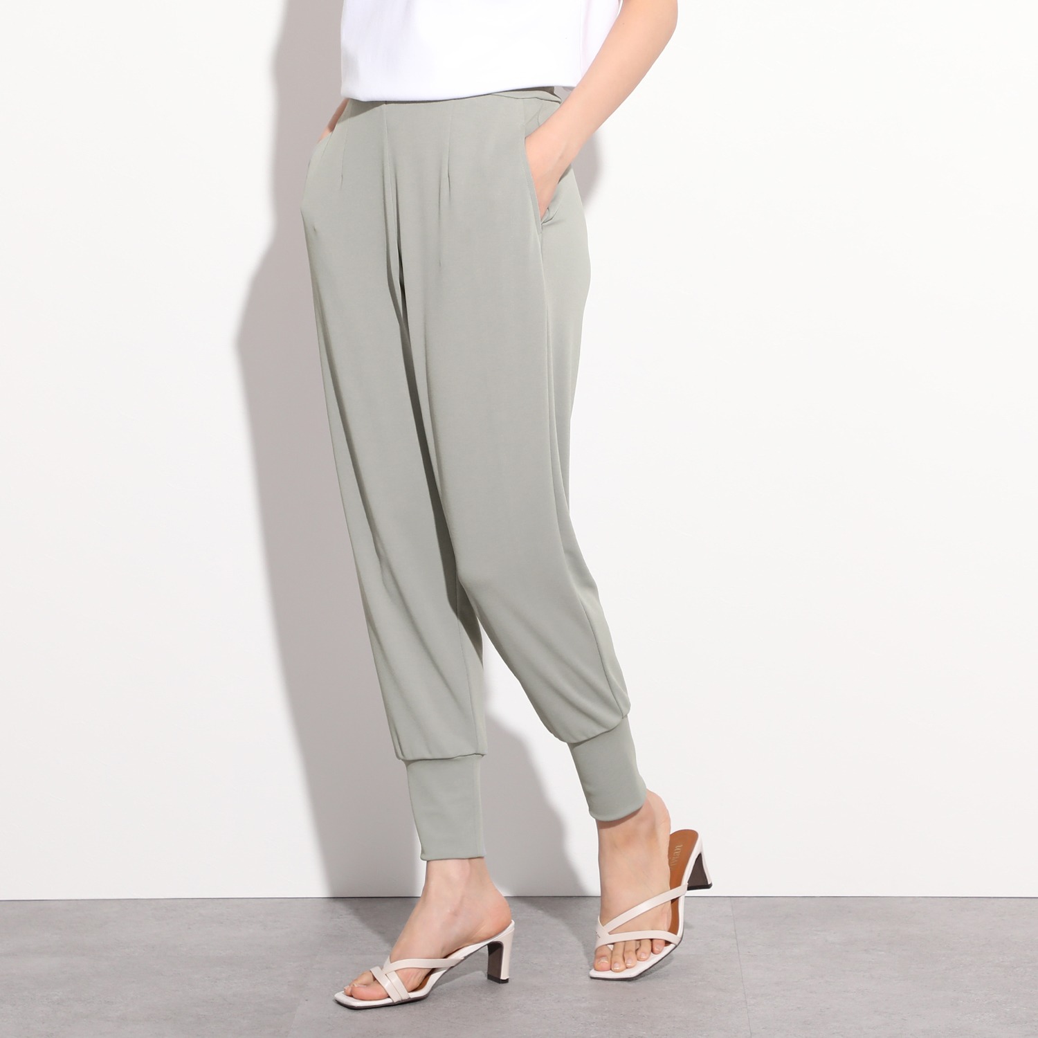 上質ごこち 冷感スムース ジョガーパンツ