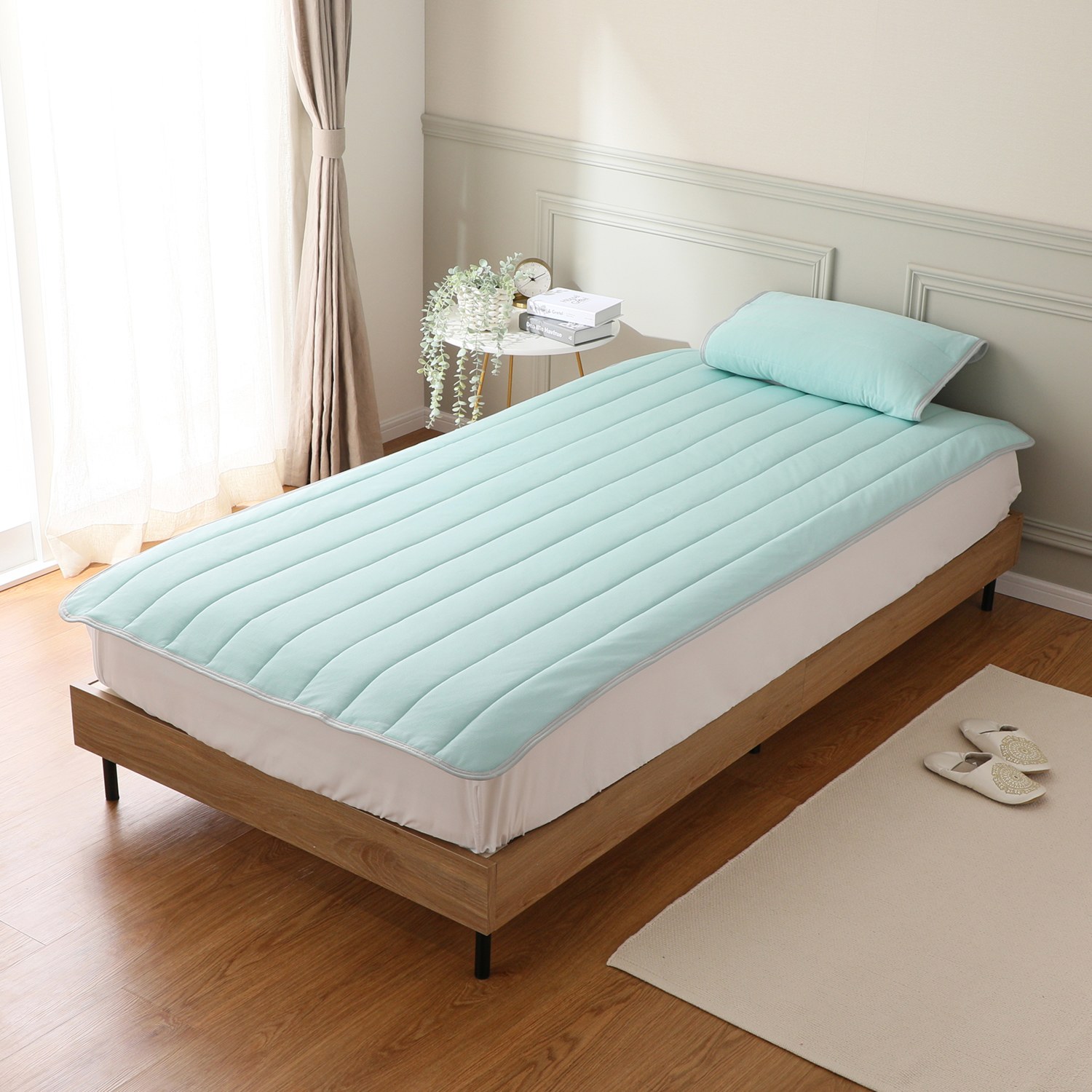 ＜セミダブル＞西川×東洋紡せんい さらっと涼やかに眠れる メガテックドライ使用 ドライパッド