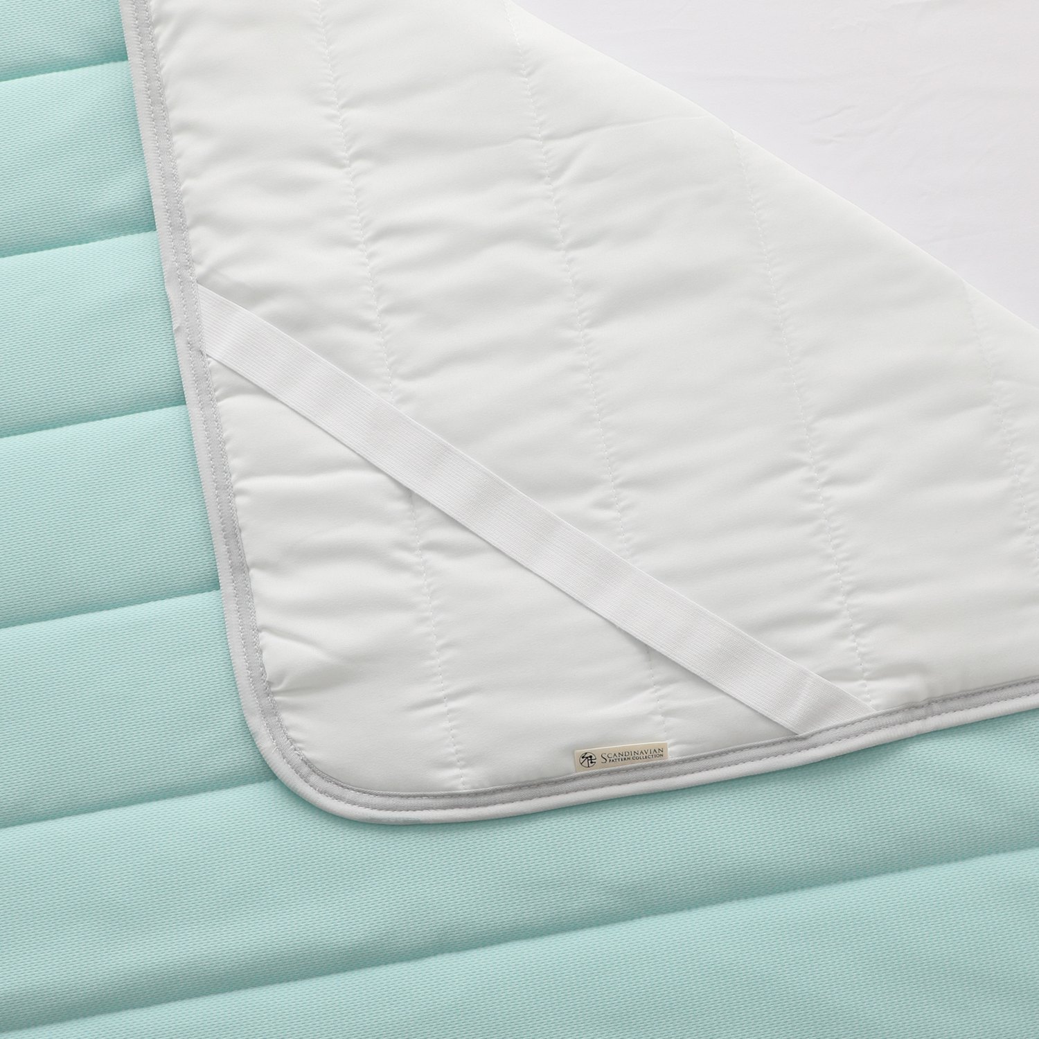 ＜ダブル＞西川×東洋紡せんい さらっと涼やかに眠れる メガテックドライ使用 ドライパッド 