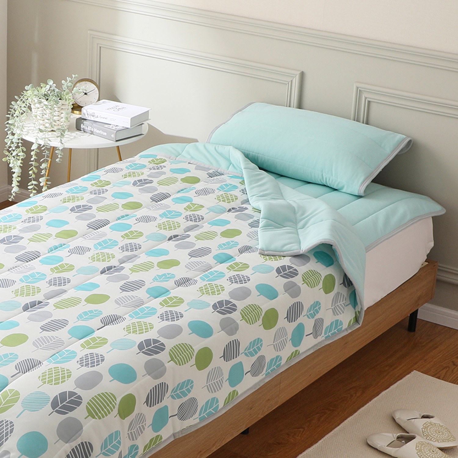 西川×東洋紡せんい さらっと涼やかに眠れる メガテックドライ使用 ドライ枕パッド 同色２枚組