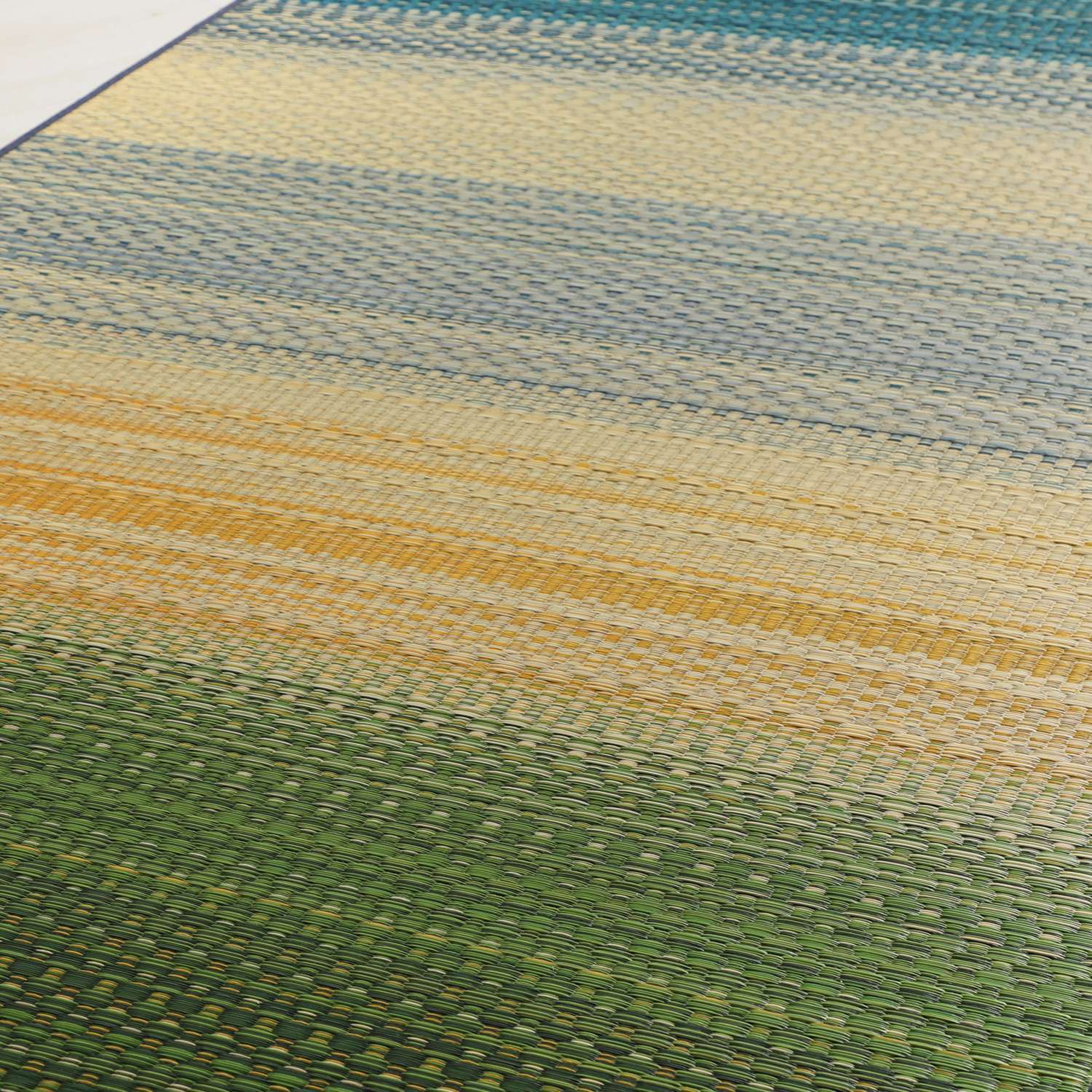 ＜長方形Ｓ＞イケヒコ 国産い草で織り上げた グラデーションラグ 