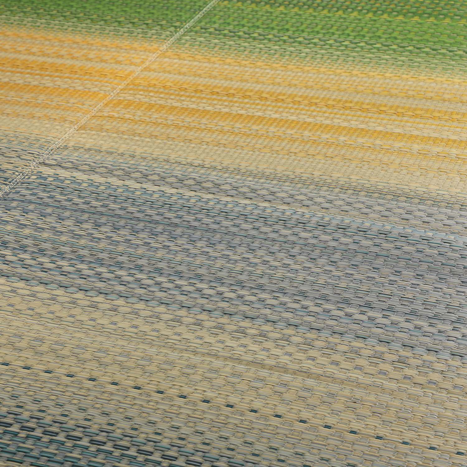 ＜楕円形＞イケヒコ 国産い草で織り上げた グラデーションラグ 