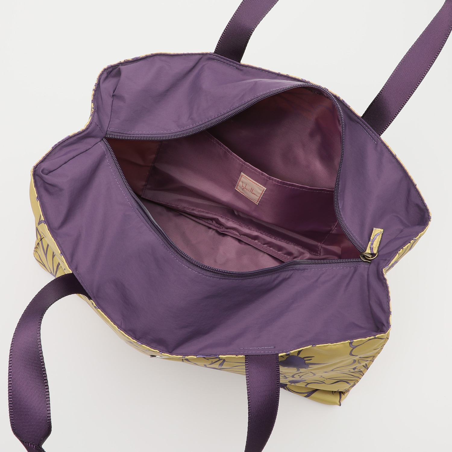 シビラ はっ水　ポケッタブル キャリーオントートバッグ