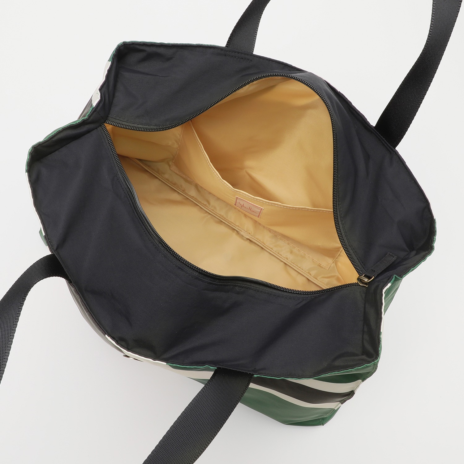 シビラ はっ水　ポケッタブル キャリーオントートバッグ