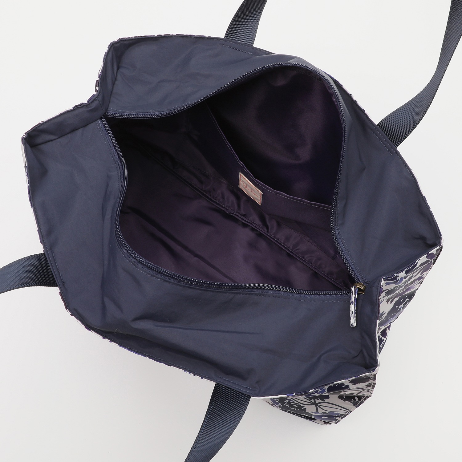 シビラ はっ水　ポケッタブル キャリーオントートバッグ