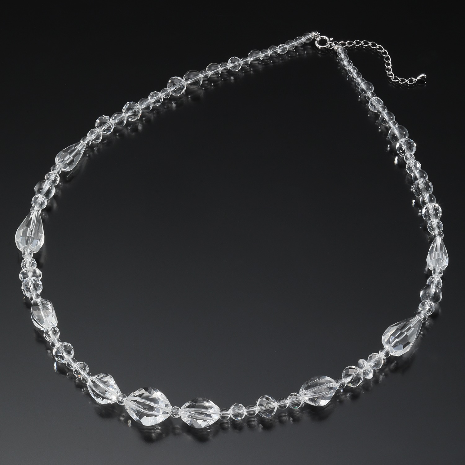 貴煌 １８５カラットＵＰ 天然水晶 ツイストデザイン ネックレス