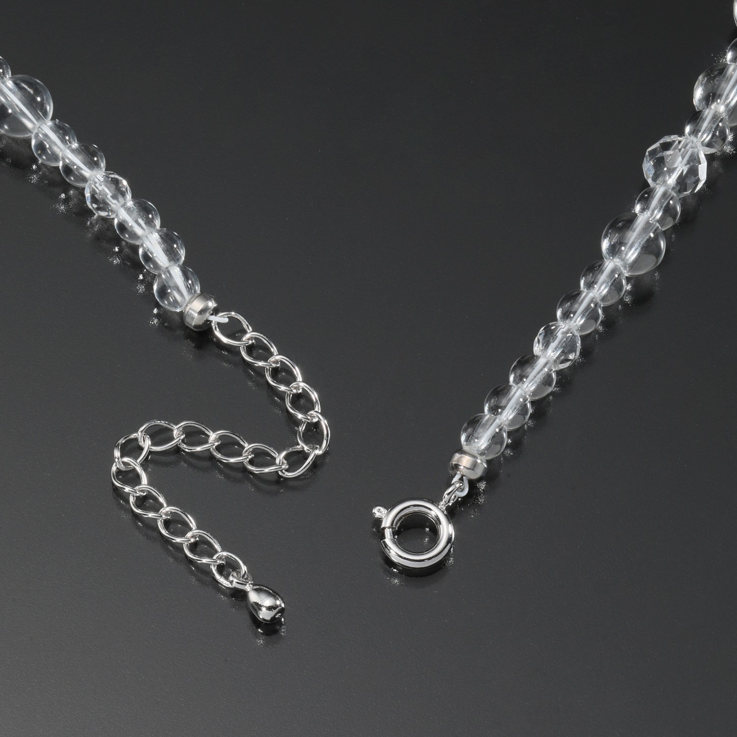 貴煌 １８５カラットＵＰ 天然水晶 ツイストデザイン ネックレス