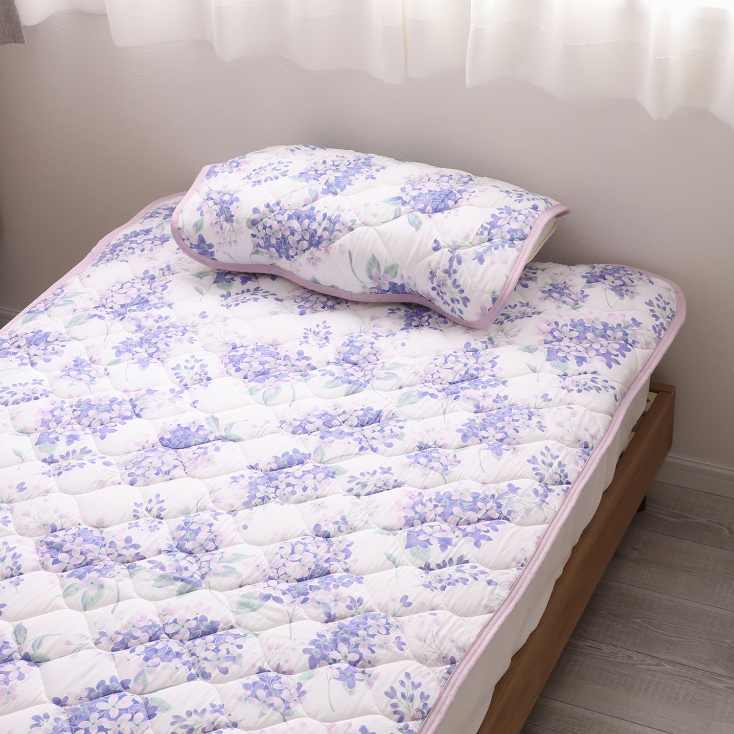 ＜シングル＞西川 ひんやりやわらか レーヨン消臭敷きパッド 