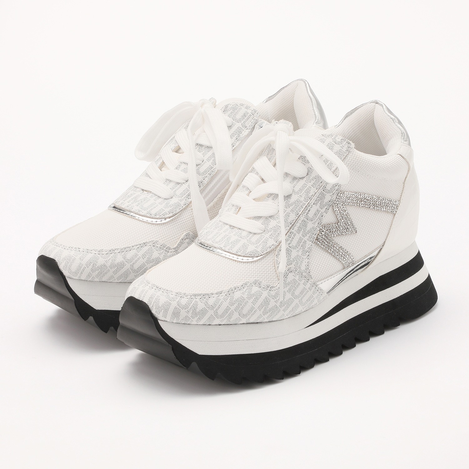 ムーム スタックソール インヒールスニーカー 