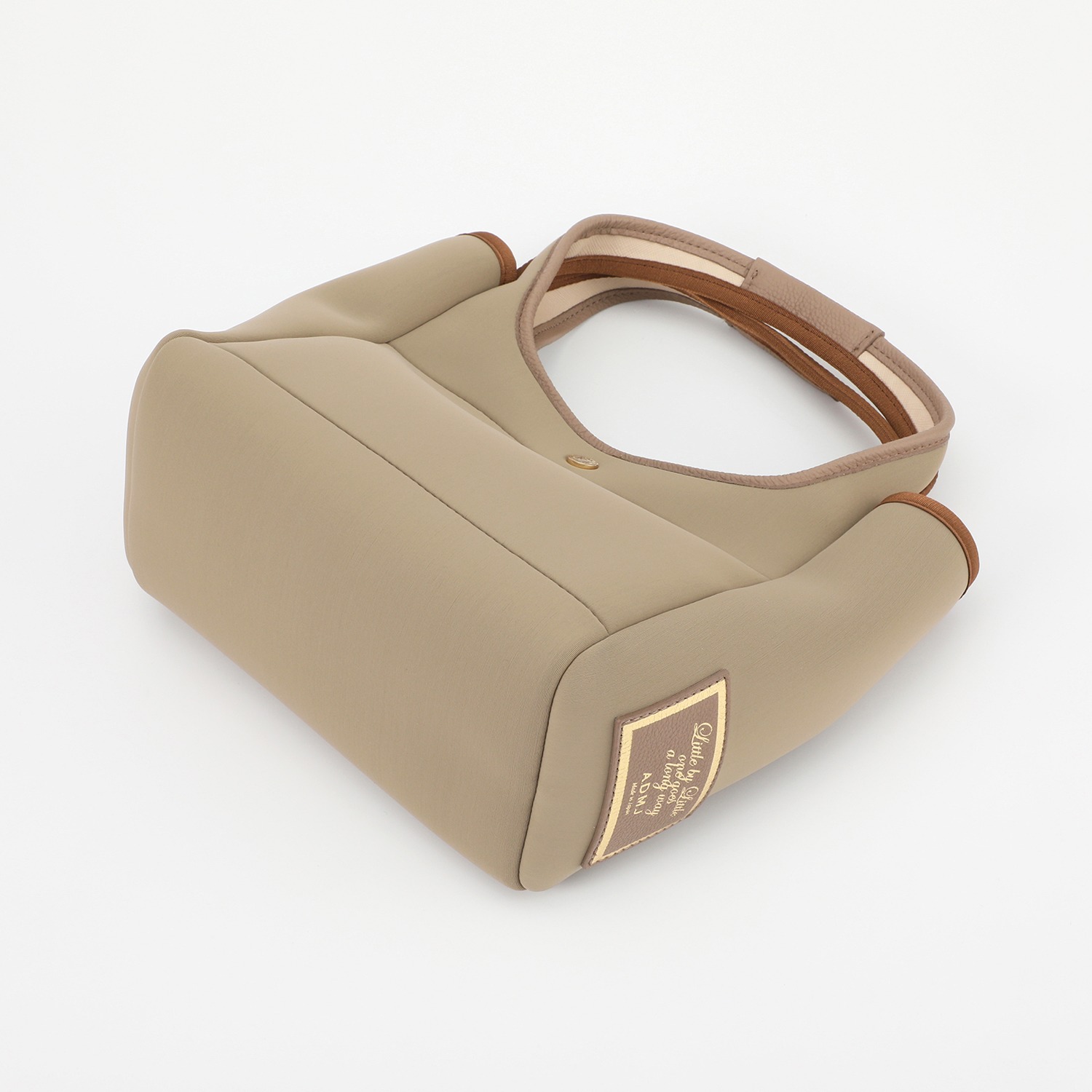 エーディーエムジェイ マジックライト ステッチ刺しゅうバッグ