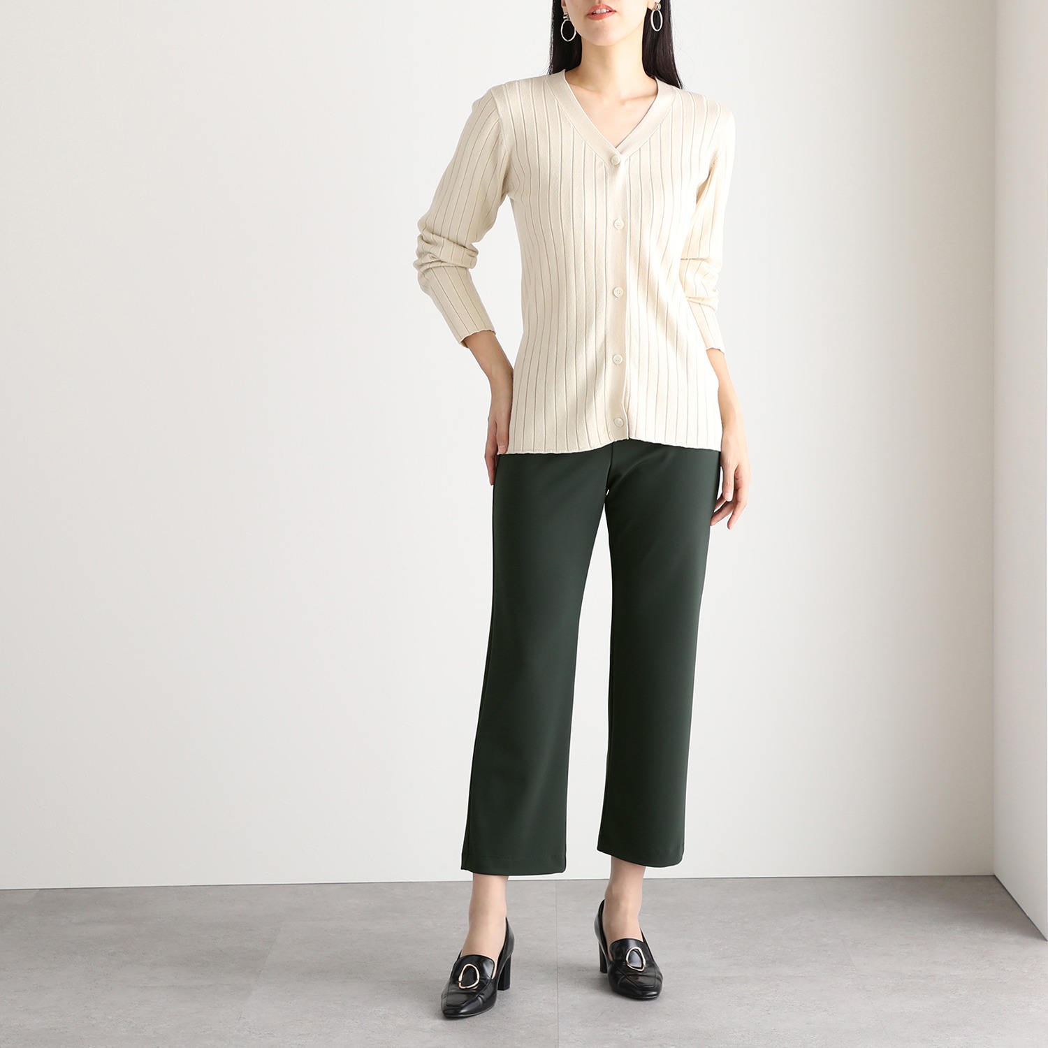 ＜股下６５ｃｍ＞上質ごこち アルディナ ストレートパンツ