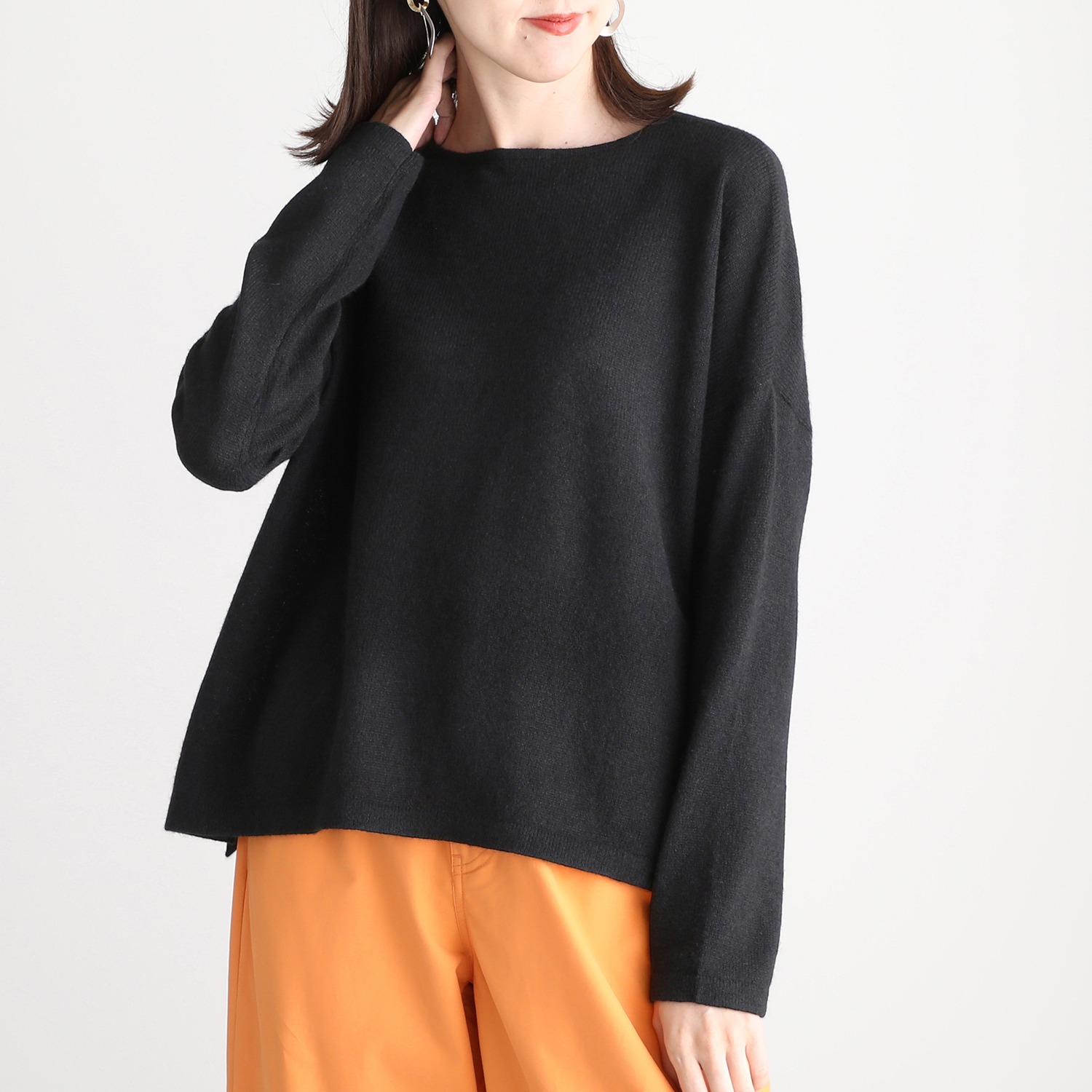 シャビージェンティール カシミヤ１００％ ラウンドネック プルオーバー