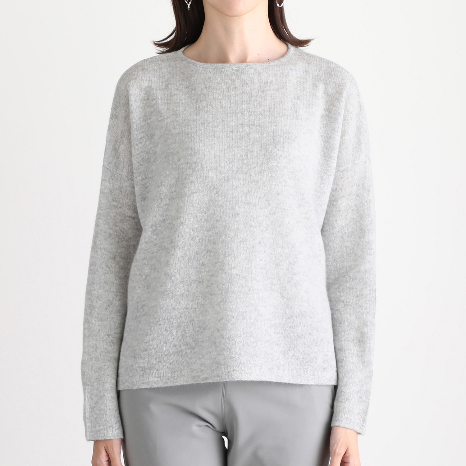 シャビージェンティール カシミヤ１００％ ラウンドネック プルオーバー