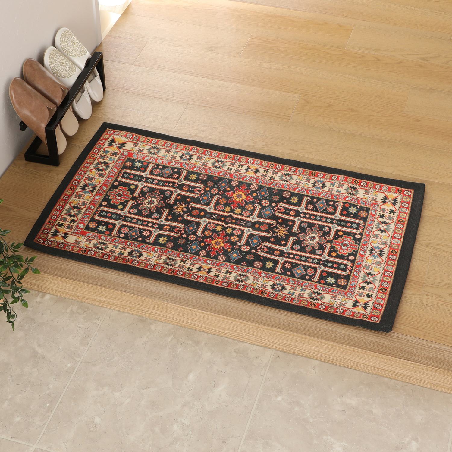 ＜５８×１００ｃｍ＞アンティーク柄が美しい イタリア製 シルヴァンカーペット 