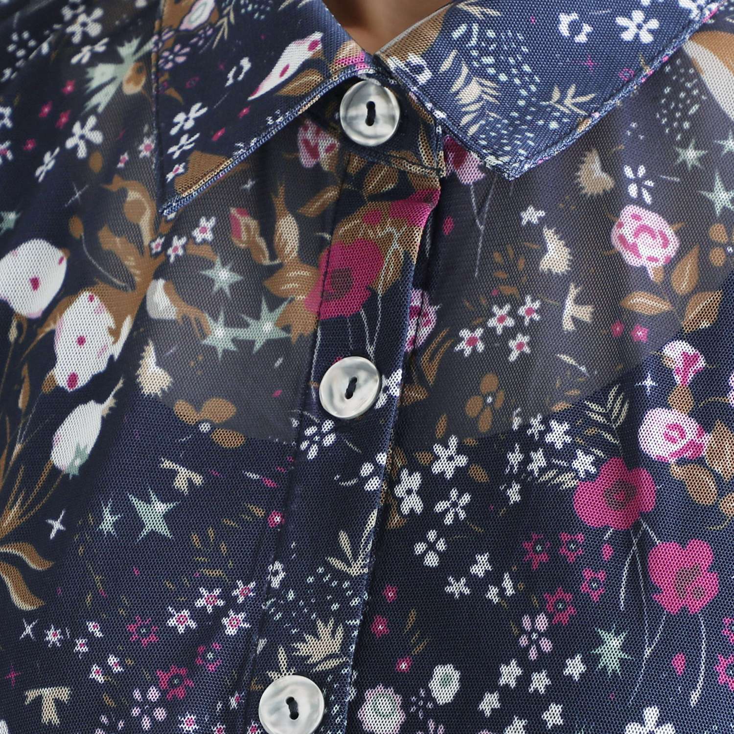 ダジュール パワーネット プリントブラウス