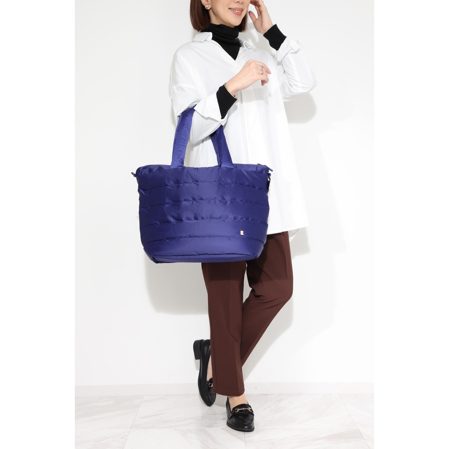 ルートート ダウンとフェザーで ふんわり軽く暖かい “フェザールーグランデ” トートバッグ