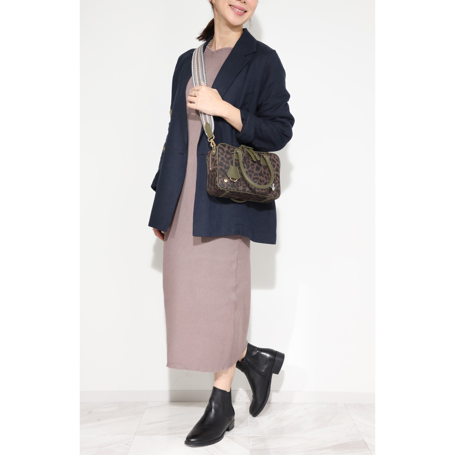 エーディーエムジェイ ＴＨＥ　ＢＥＥ 牛革ヘアカーフ型押し ２ウェイボストンバッグ