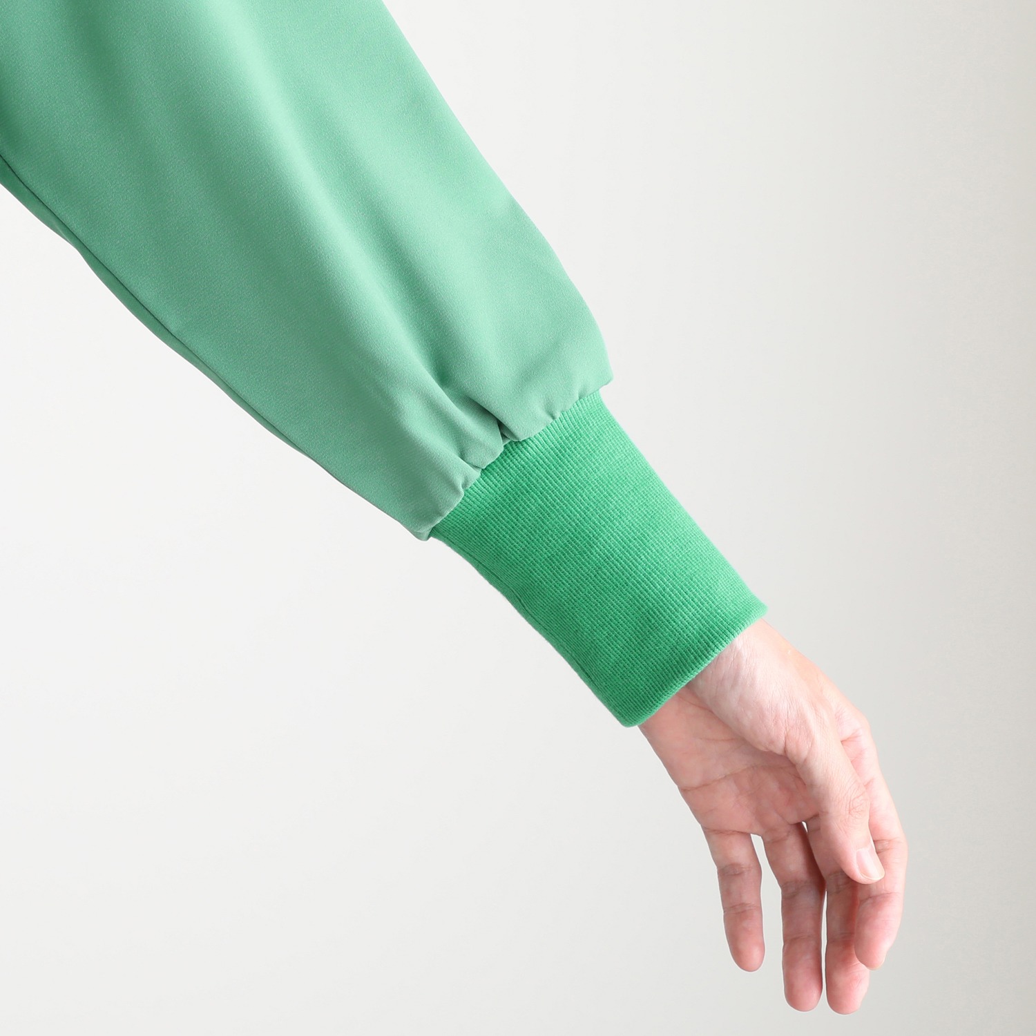 エムズ　スタイル ツイル微起毛 ヘンリーネックデザイン プルオーバー