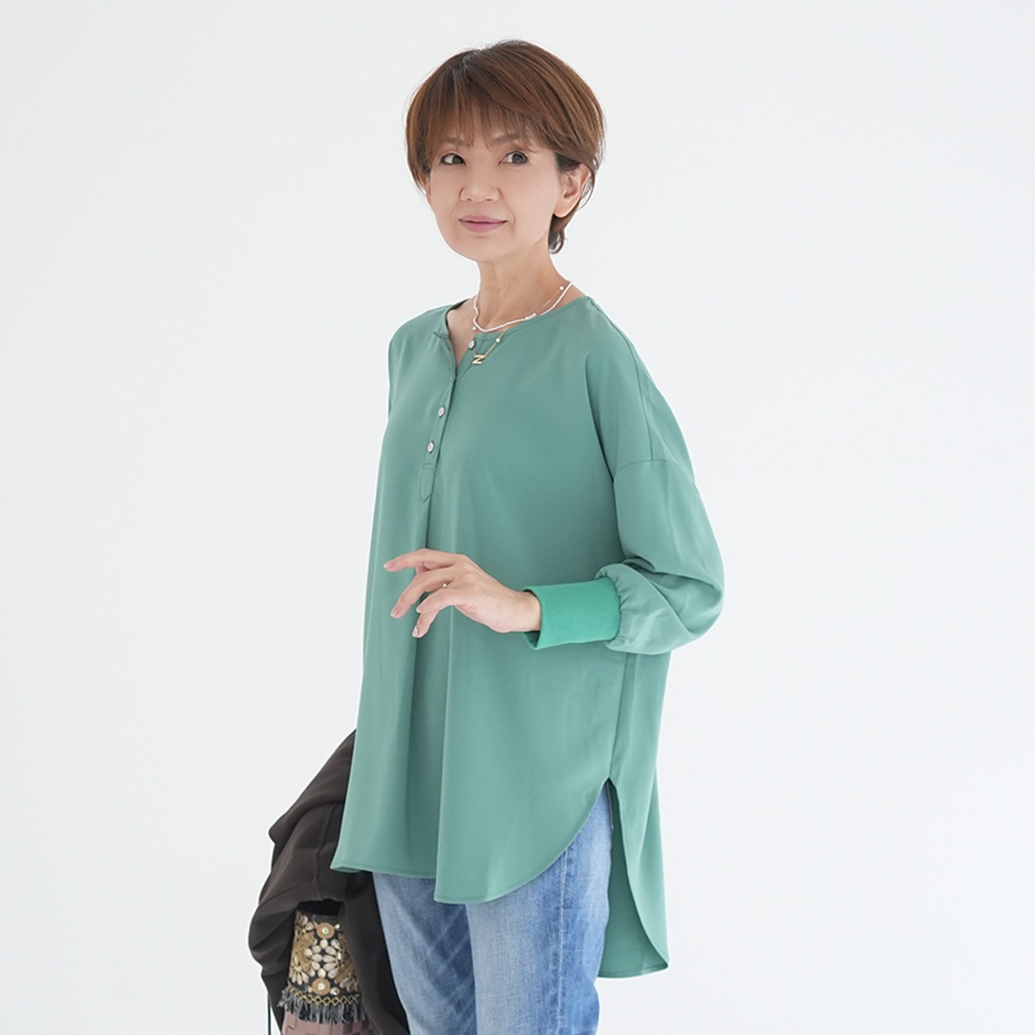 エムズ　スタイル ツイル微起毛 ヘンリーネックデザイン プルオーバー