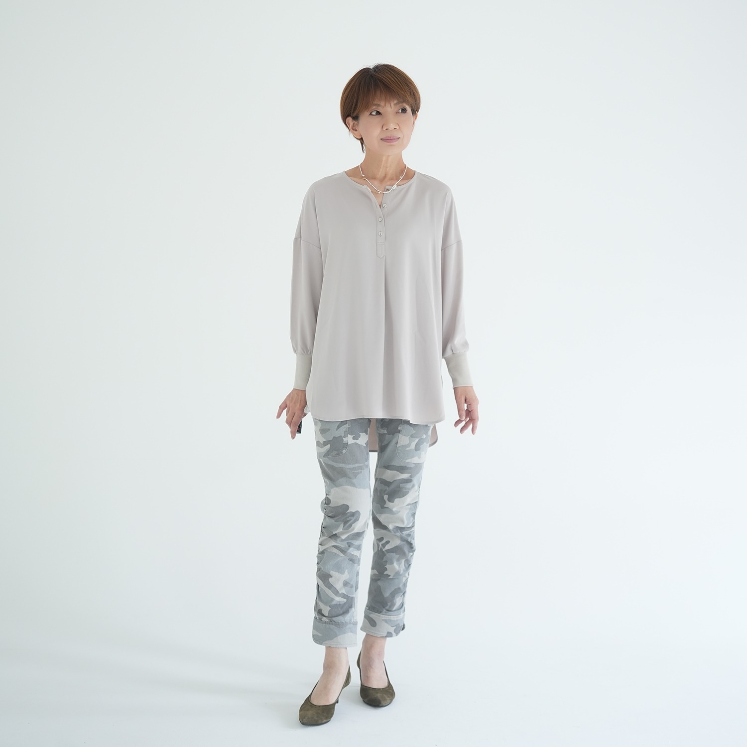 エムズ　スタイル ツイル微起毛 ヘンリーネックデザイン プルオーバー