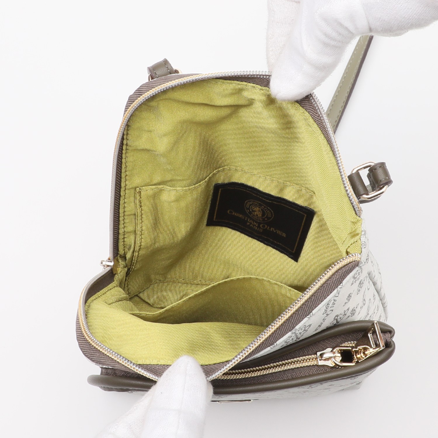 クリスチャン　オリビエ はっ水 ジャガード Ｌ字型ファスナー ショルダーバッグ