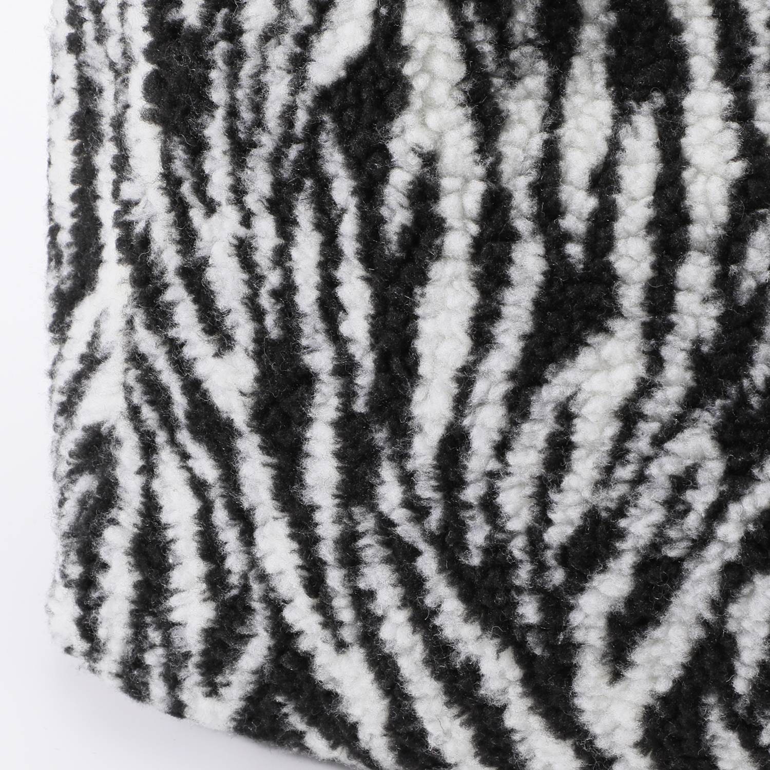 ルートート バッグインバッグ機能で 中身の整理整頓が可能！ Ａ４ＯＫ 季節を感じるトートバッグ