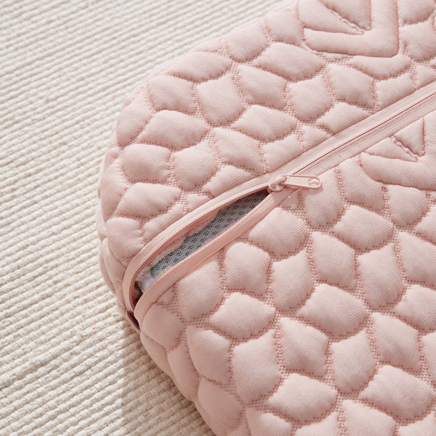 セルプール 特許取得形状で着座時の お尻と姿勢を快適に！ お尻のためのまくら “フォー・ユア・ヒップ” 