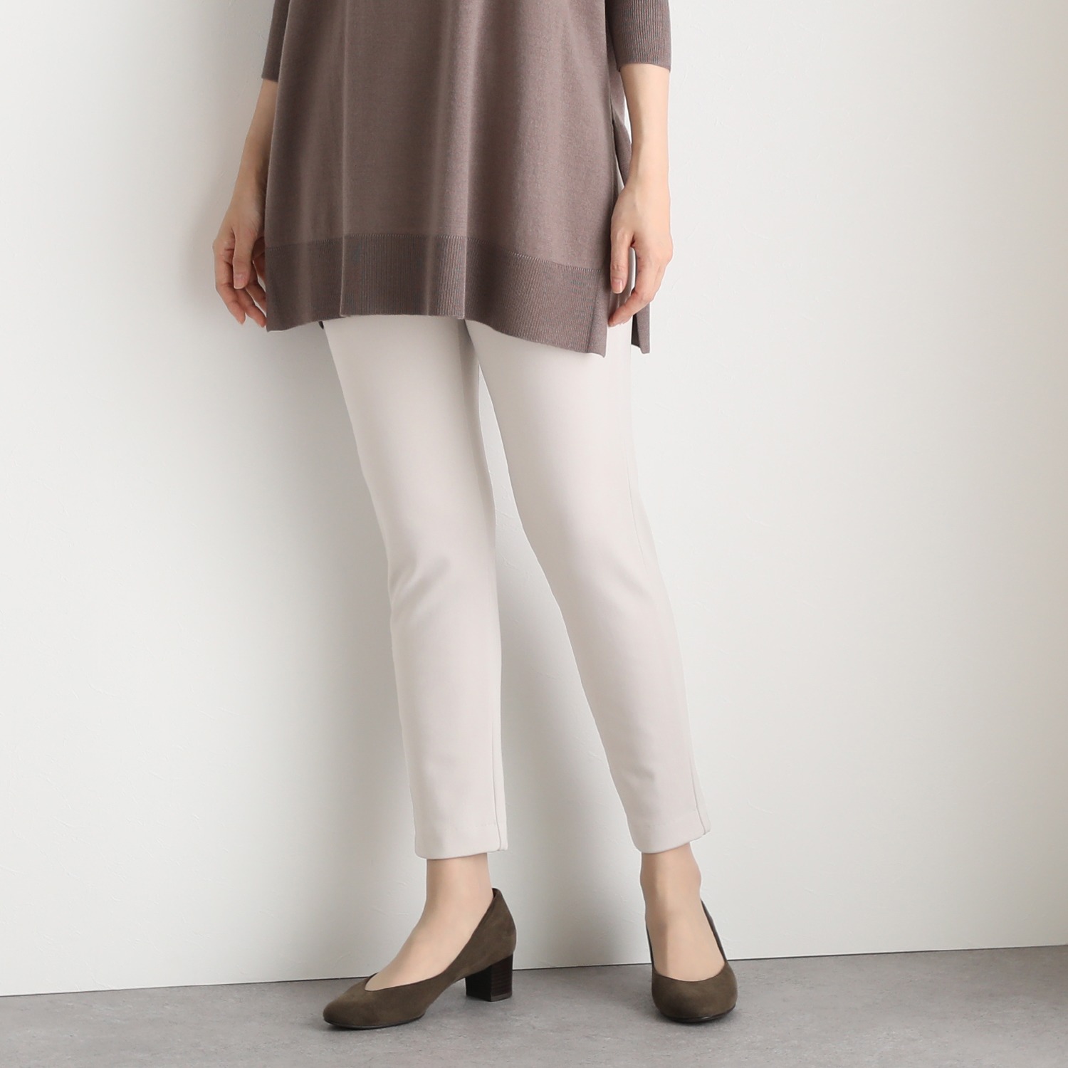 ＜股下６４ｃｍ＞ピーツー 吸湿発熱・吸放湿 裏起毛スリムパンツ