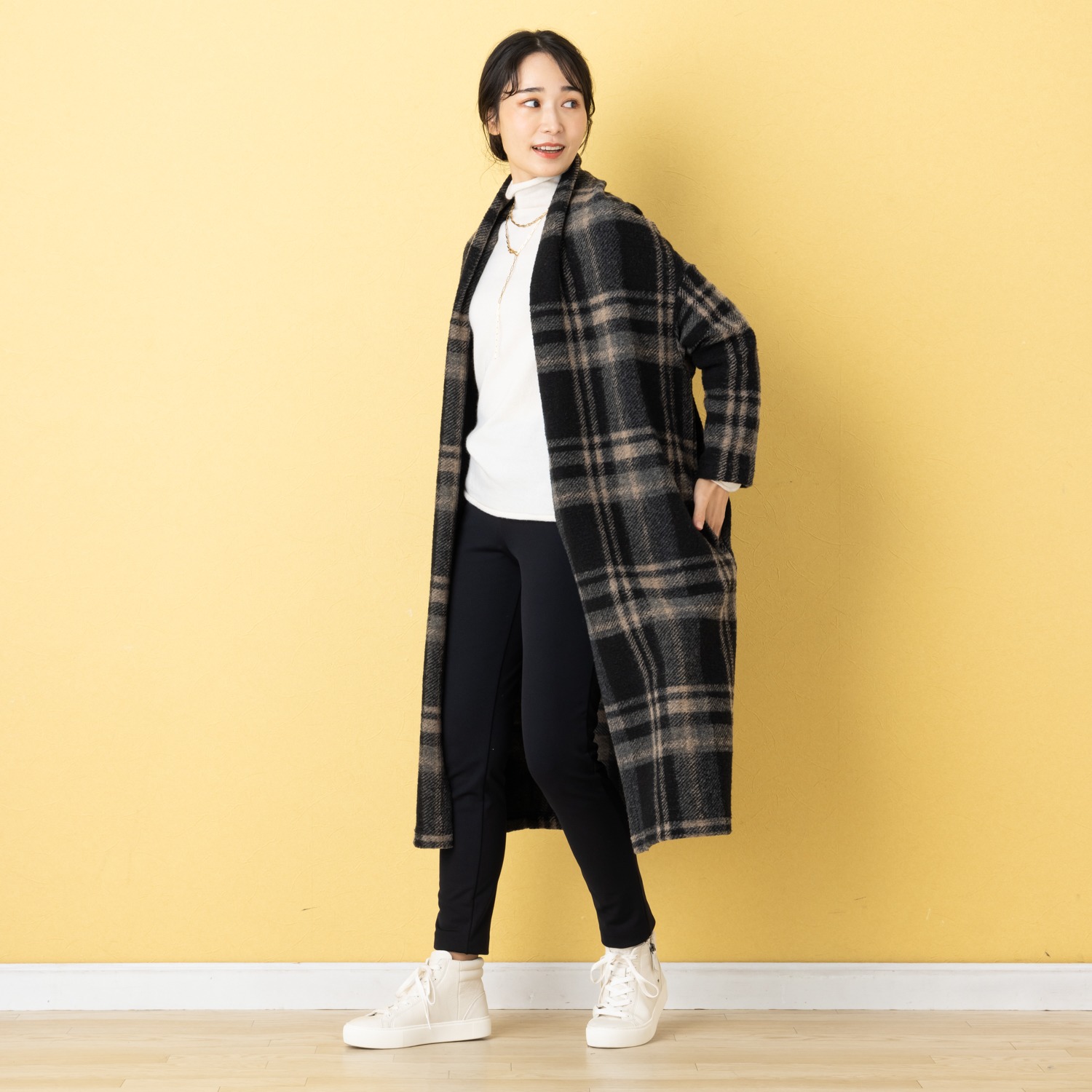 ＜股下７２ｃｍ＞ピーツー 吸湿発熱・吸放湿 裏起毛スリムパンツ 