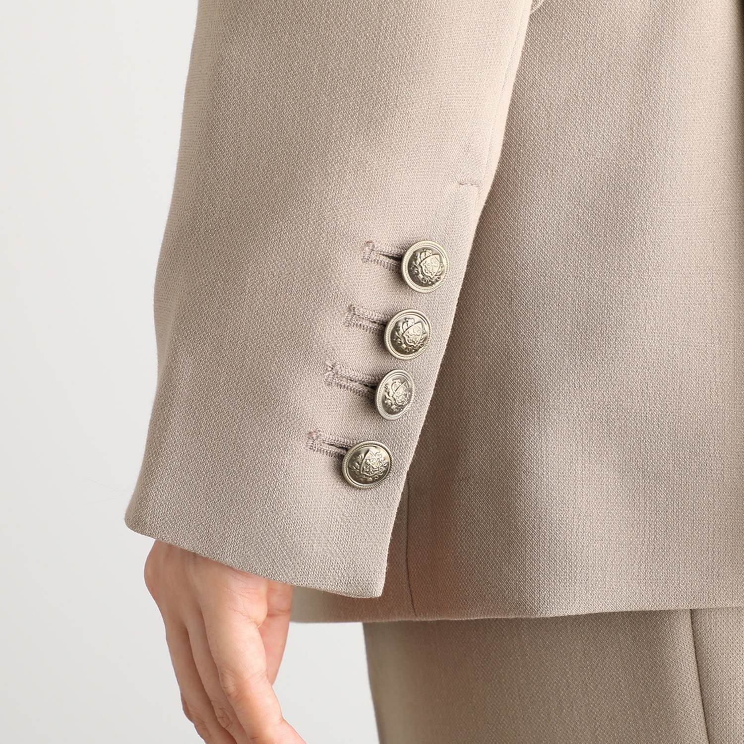 マダムヒロコ ダブルジョーゼット ボタンアクセント ダブルジャケット