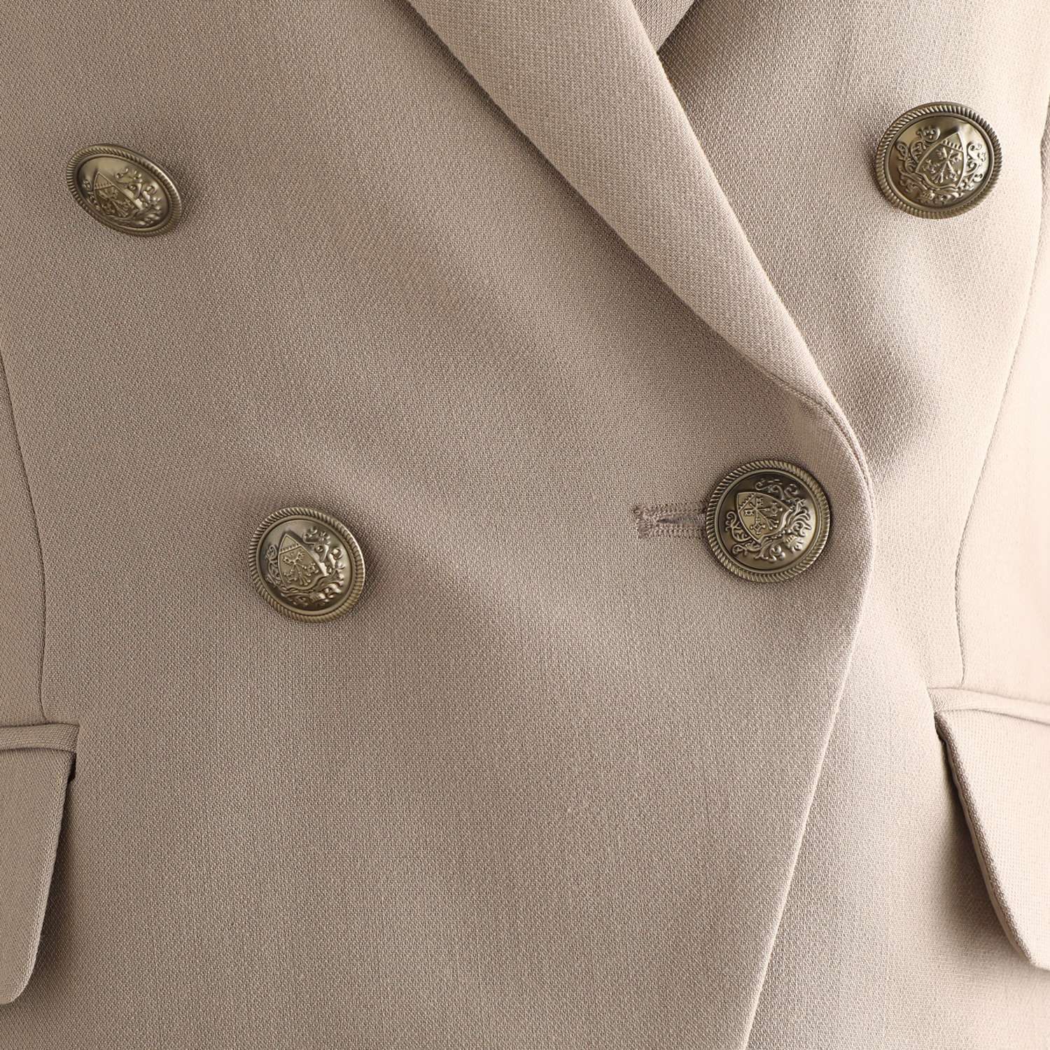 マダムヒロコ ダブルジョーゼット ボタンアクセント ダブルジャケット