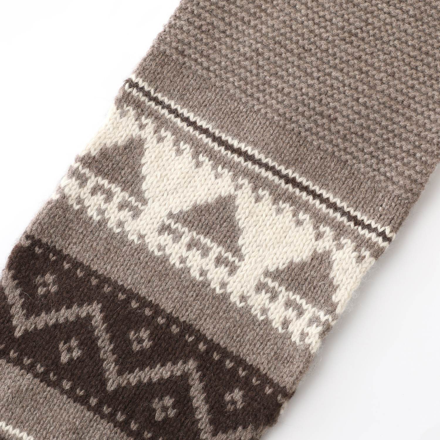 トレエッセ 無染色ヤク１００％ 手編みカウチンニット コンパクトティペット