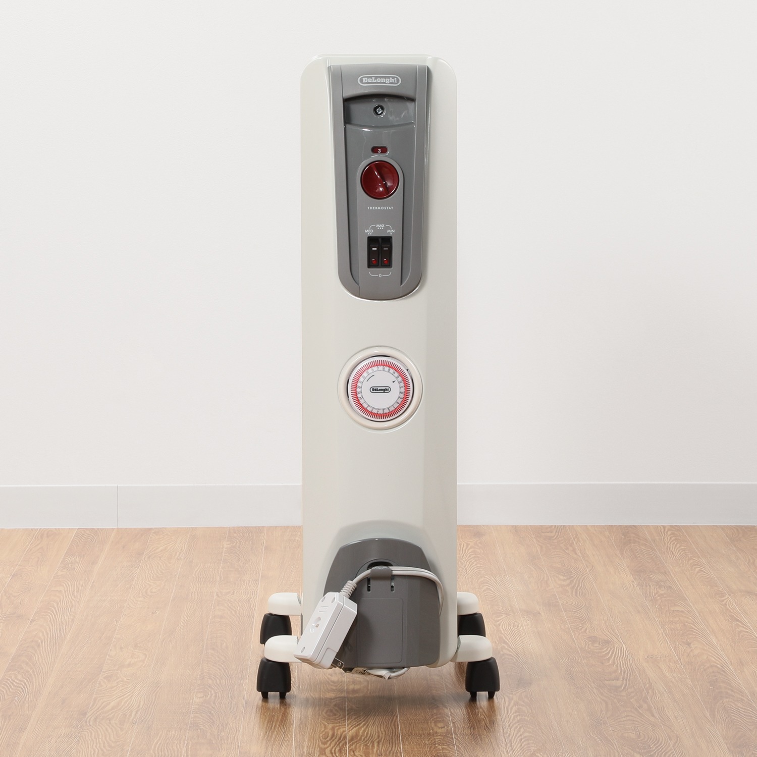 デロンギ ひなたぼっこのような やさしい暖かさ！ オイルヒーター Ｈ７７０８１２ＥＦＳＮ