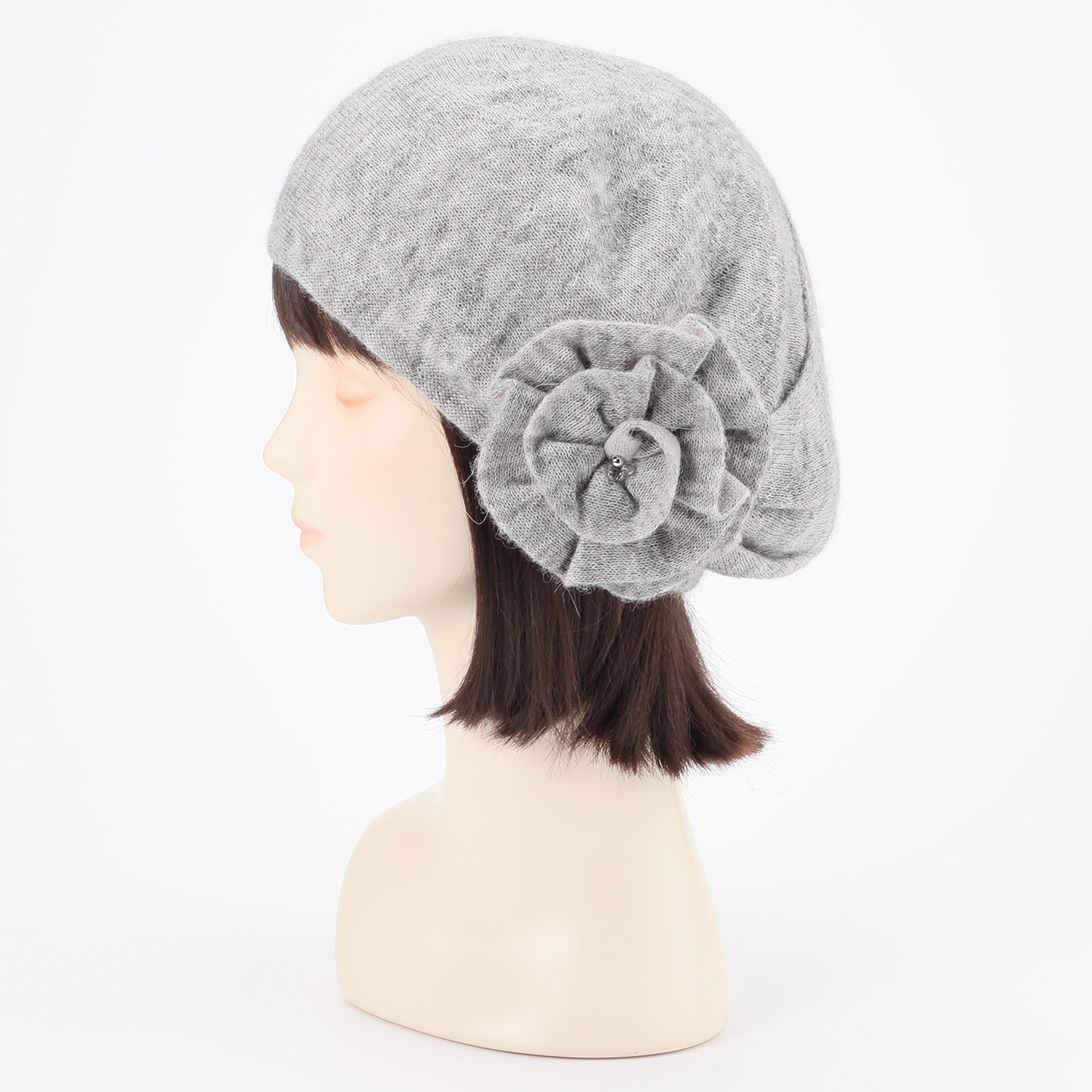 アミツムリ アルパカ混 ビーズアクセントフラワー ベレー帽