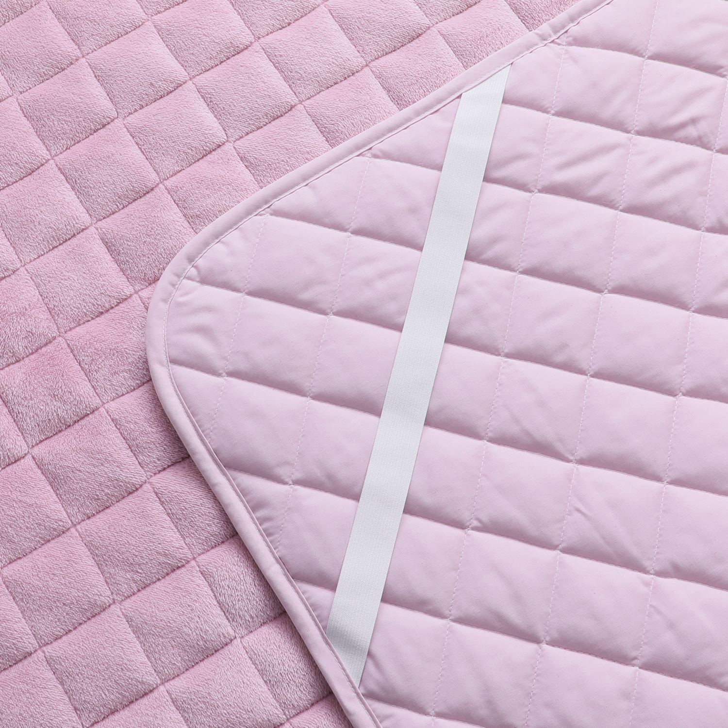 ＜セミダブル＞西川 とろける 極上ファータッチ あったか吸湿発熱 ウォームラヴ 敷きパッド 