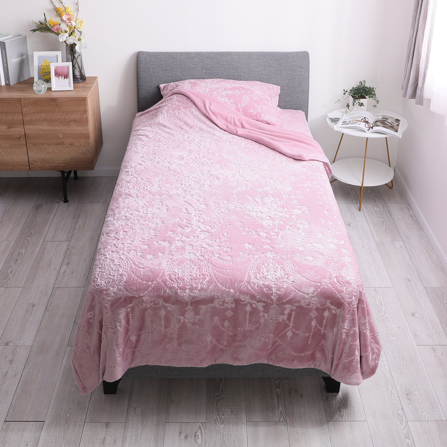 ＜ダブル＞西川 とろける 極上ファータッチ あったか吸湿発熱 ウォームラヴ 敷きパッド 