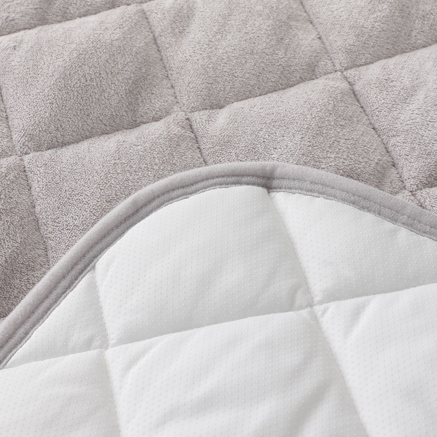 ＜シングル＞ 西川 ゴム無しでもズレにくい！ 付け外しラクラク 吸湿発熱あったか 置くらく敷きパッド 